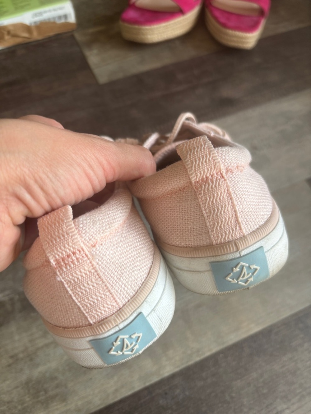 Sperry Women's Crest Vibe Sneaker in Baja Pink, size 8.5 - Picture 3 of 5